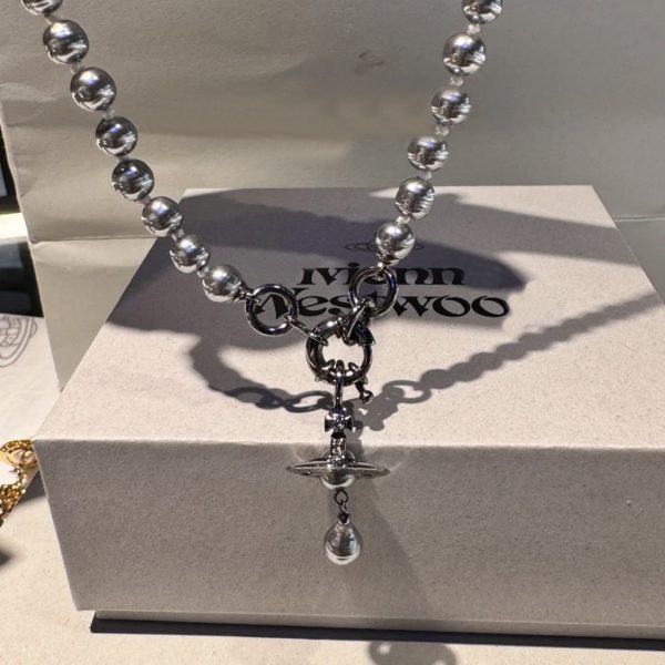Baroque Pearl Necklace