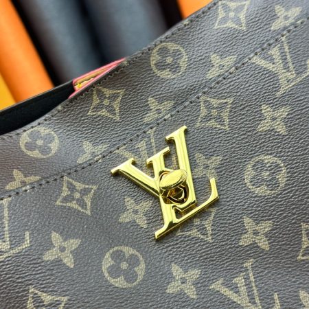 LV Lock and Walk Women Handbag - Image 6