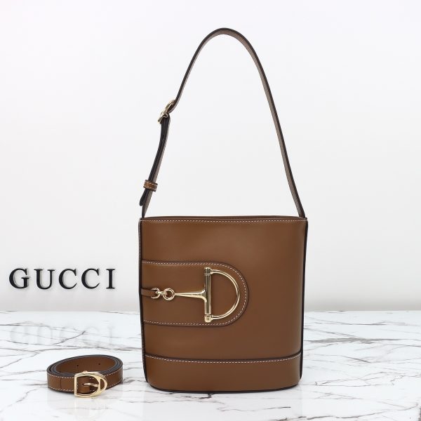 Gucci Horsebit embellished leather shoulder bag