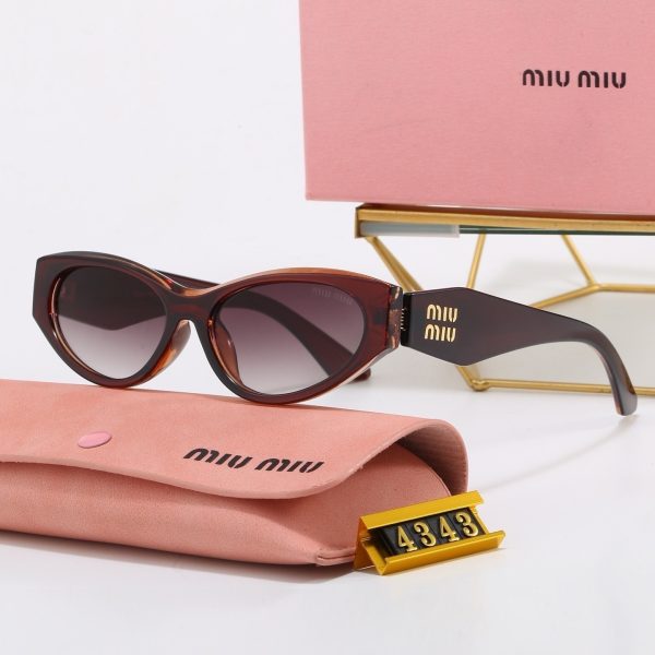Miu Miu Fashionable Sunglasses