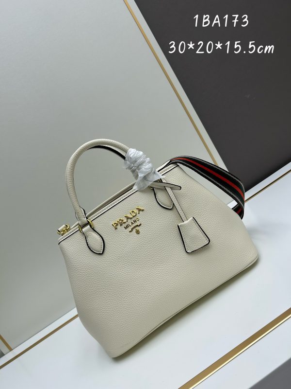 Prada Sacca 2 Manici Convertible Daino Tote |
