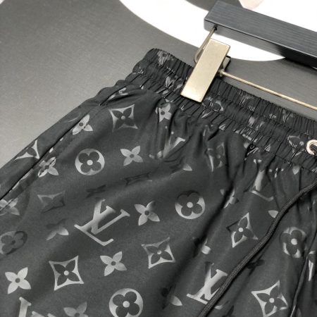 LV Short Pants - Image 3