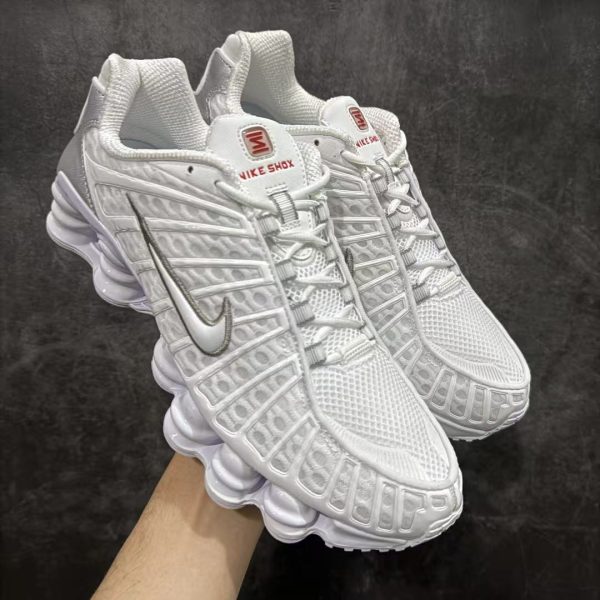 Nike Shox TL Sneakers
