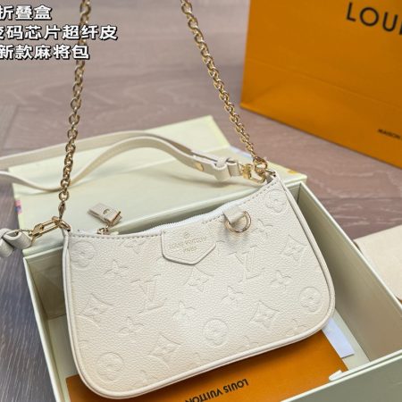 LV New Mahjong Bag - Image 4