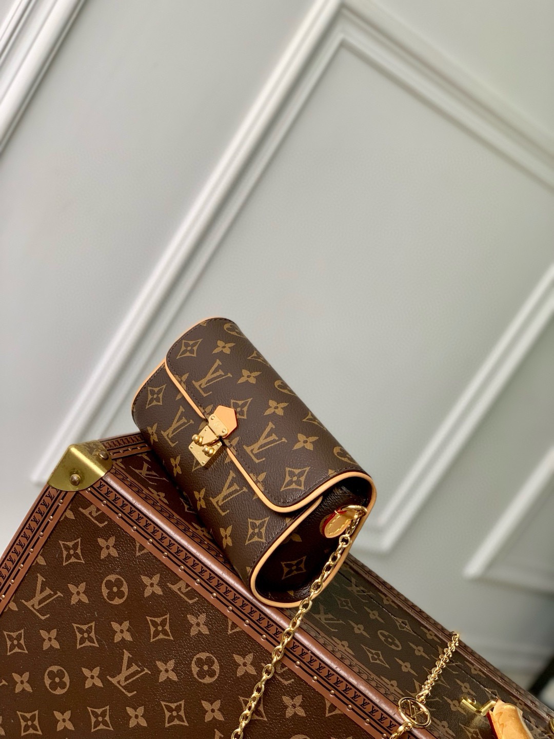 LV Pochette Camille Bag - Image 2