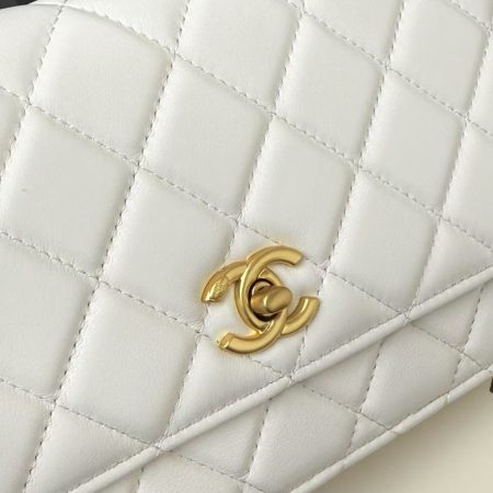 Chanel WOC Handbag Mirror Version 10A - Image 6