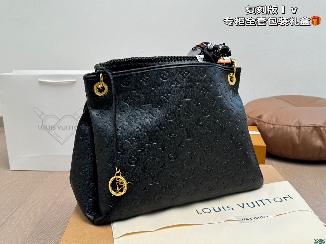 LV Artsy Bag - Image 1