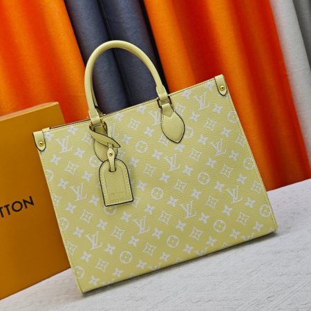 LV OnTheGo Bag - Image 3