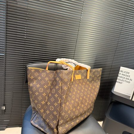 LV  Monogram Tote Bag - Image 3