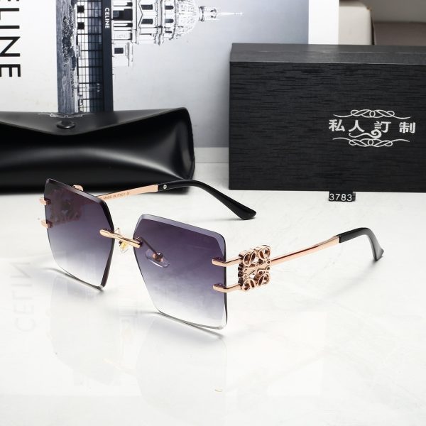 LOEWE Fashionable Sunglasses