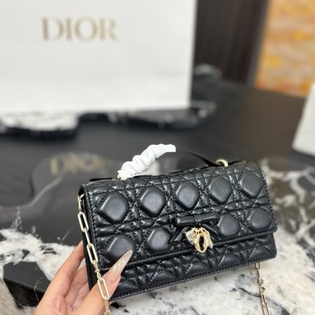 Dior WOC Chain Bag - Image 9
