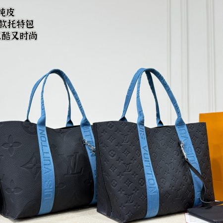 LV's New Tote Bag - Image 3