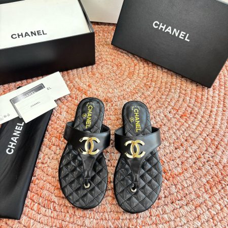 Chanel CC Logo Thong Sandals - Image 7