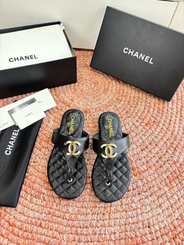 Chanel CC Logo Thong Sandals