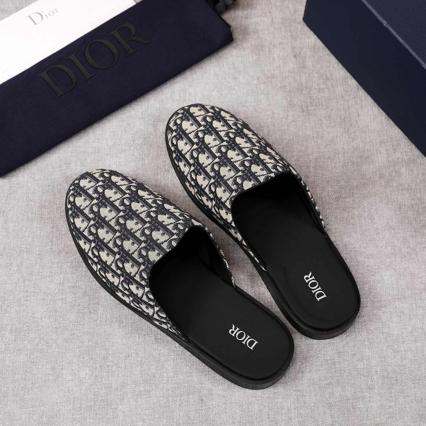 Dior Oblique B28 Embroidered Canvas Men Mules - Image 5