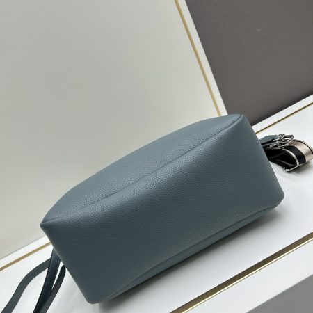Prada Handbag/Shoulder Bag - Image 9