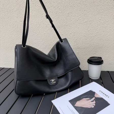 Chanel CF C26S Large Shoulder Bag - Image 1