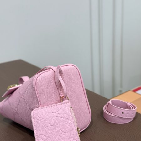 LV Allinbb Bucket Bag - Image 7