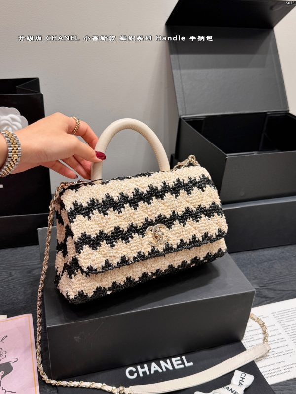 Chanel 19 Medium Flap Bag