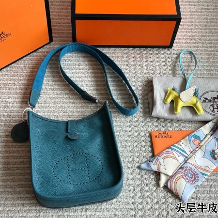 Hermès Evelyne 16 Amazone Bag - Image 5