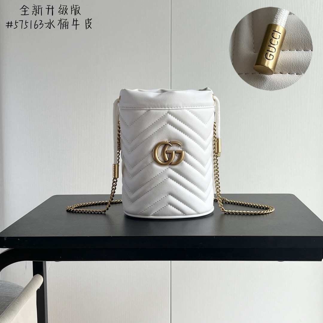 Gucci Mini Bucket Bag - Image 2