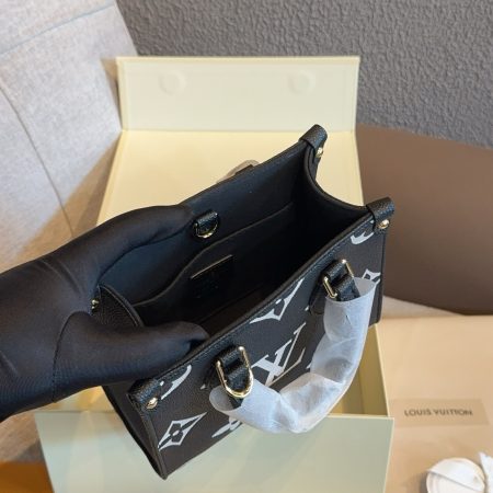 LV OnTheGo PM Bag - Image 12