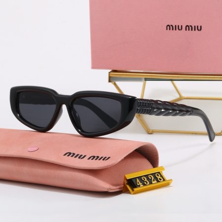 Miu Miu Fashionable Sunglasses - Image 2
