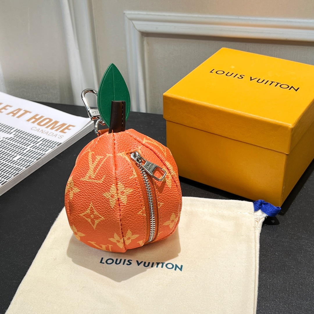 LV Accessories - Image 2