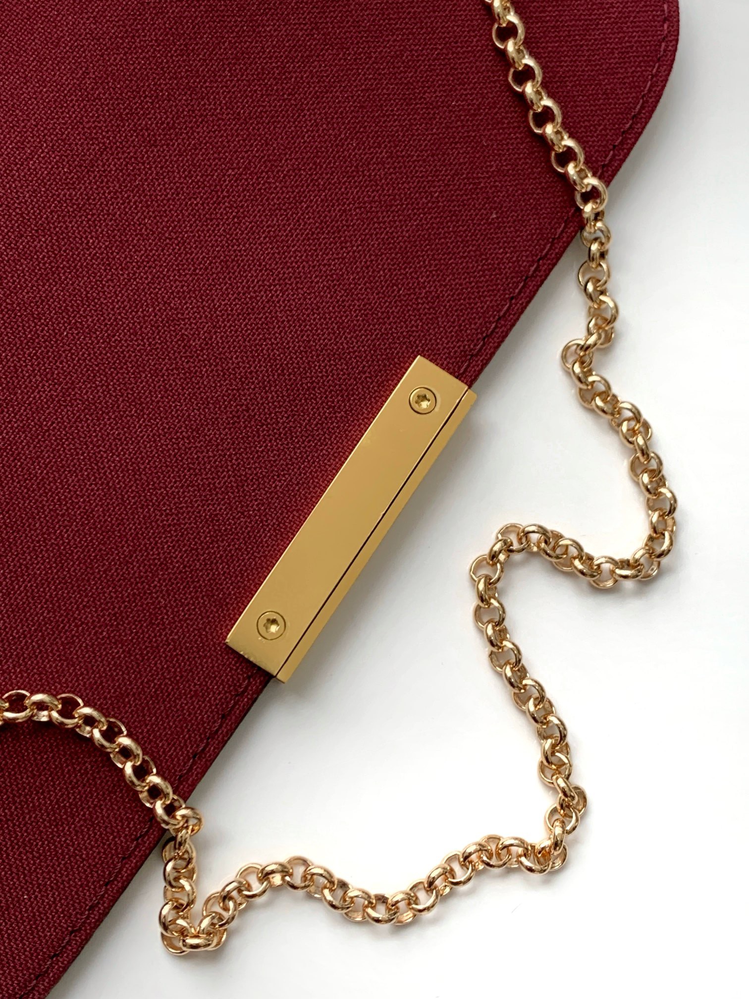 LV Favorite Chain Shoulder Bag - Image 10