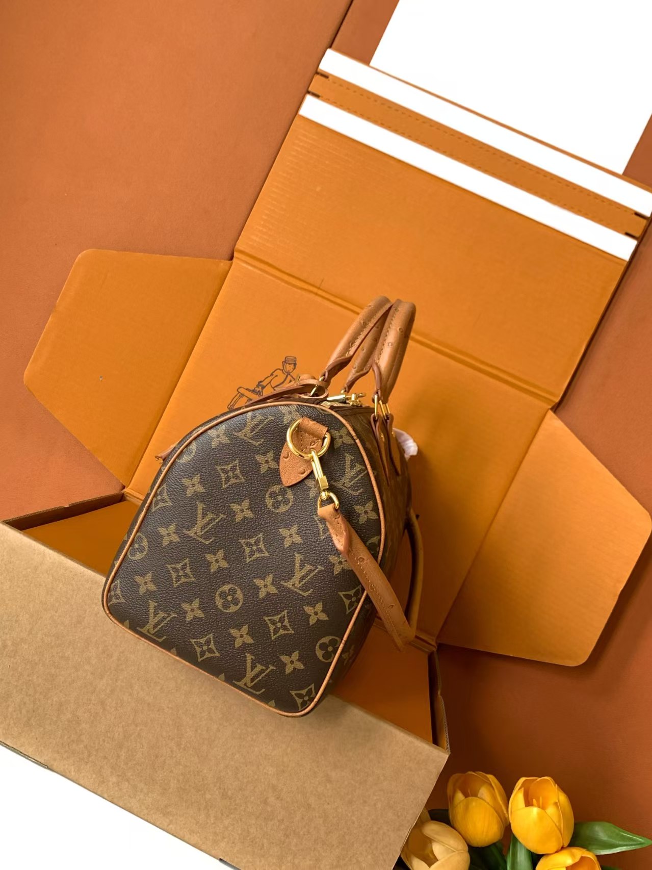 LV Speedy Soft 30 Bag Top Quality - Image 2