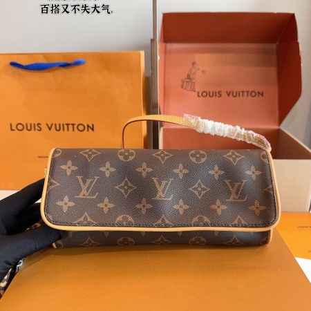 LV Vintage Monogram Canvas Pochette Twin GM Crossbody Bag - Image 5