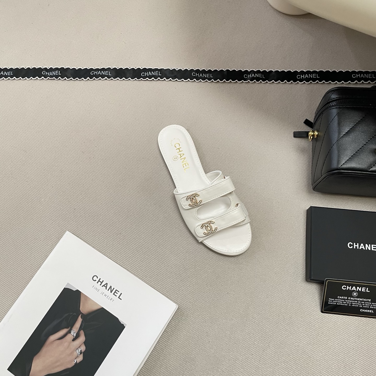 Chanel 26P Double C Diamond Buckle Velcro Slippers - Image 2