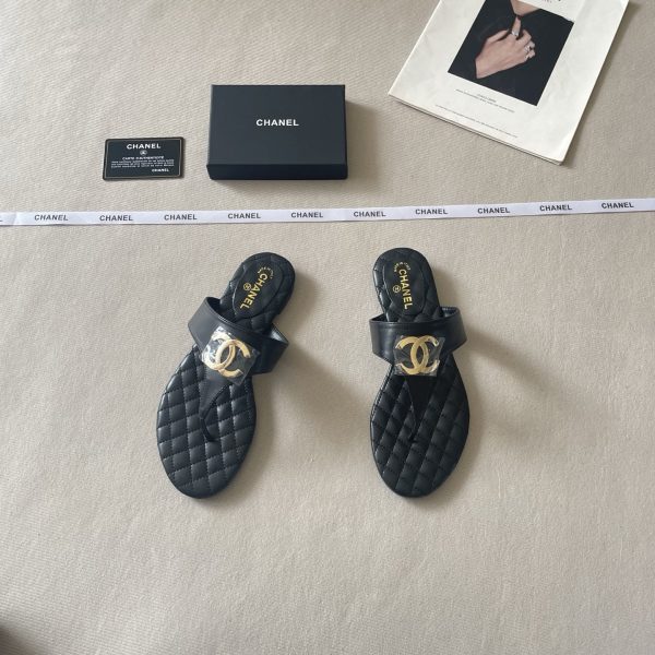 Chanel 26P C-Clip Thong Sandals