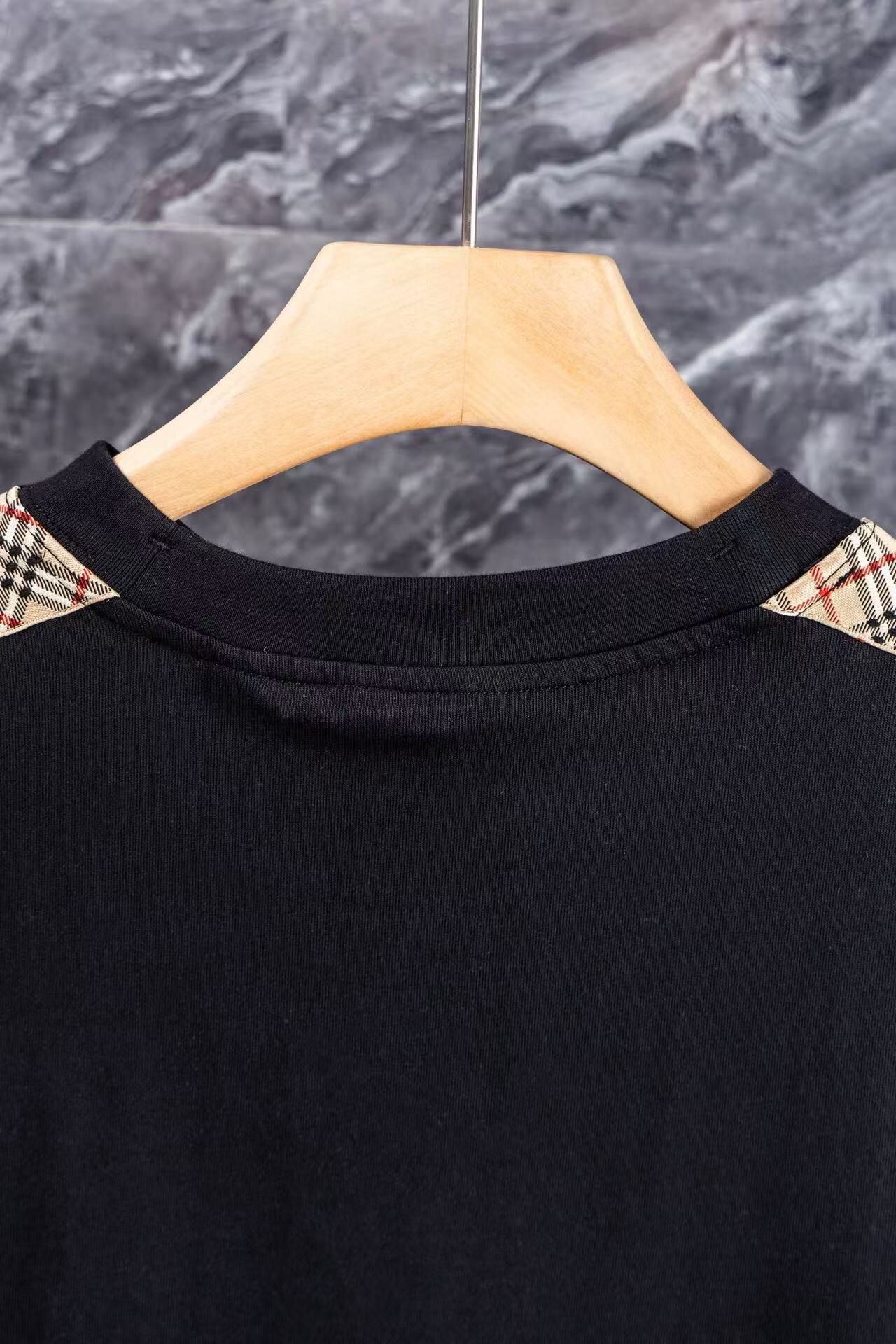 Burberry T Shirt - Image 5