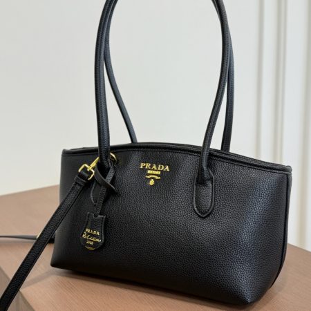 Prada's New Underarm Bag - Image 10