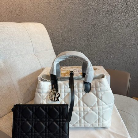 Dior Toujours White Macrocannage Bag - Image 1