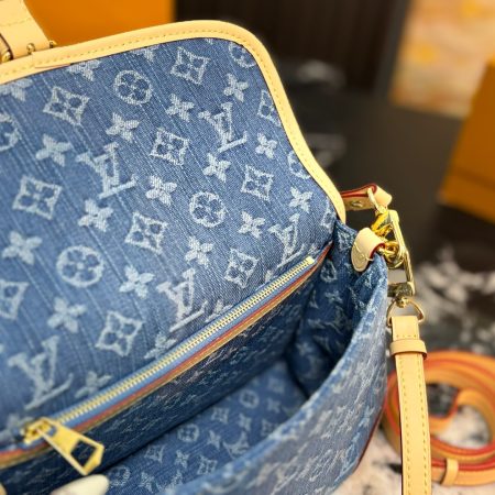 LV Diane Monogram Denim Bag - Image 9