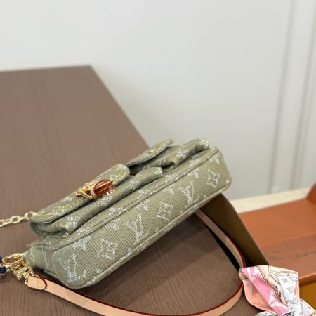 LV Cargo Mahjong Bag - Image 3