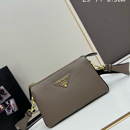 Prada black leather tote Bag - Image 3