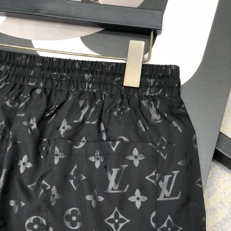 LV Short Pants - Image 8