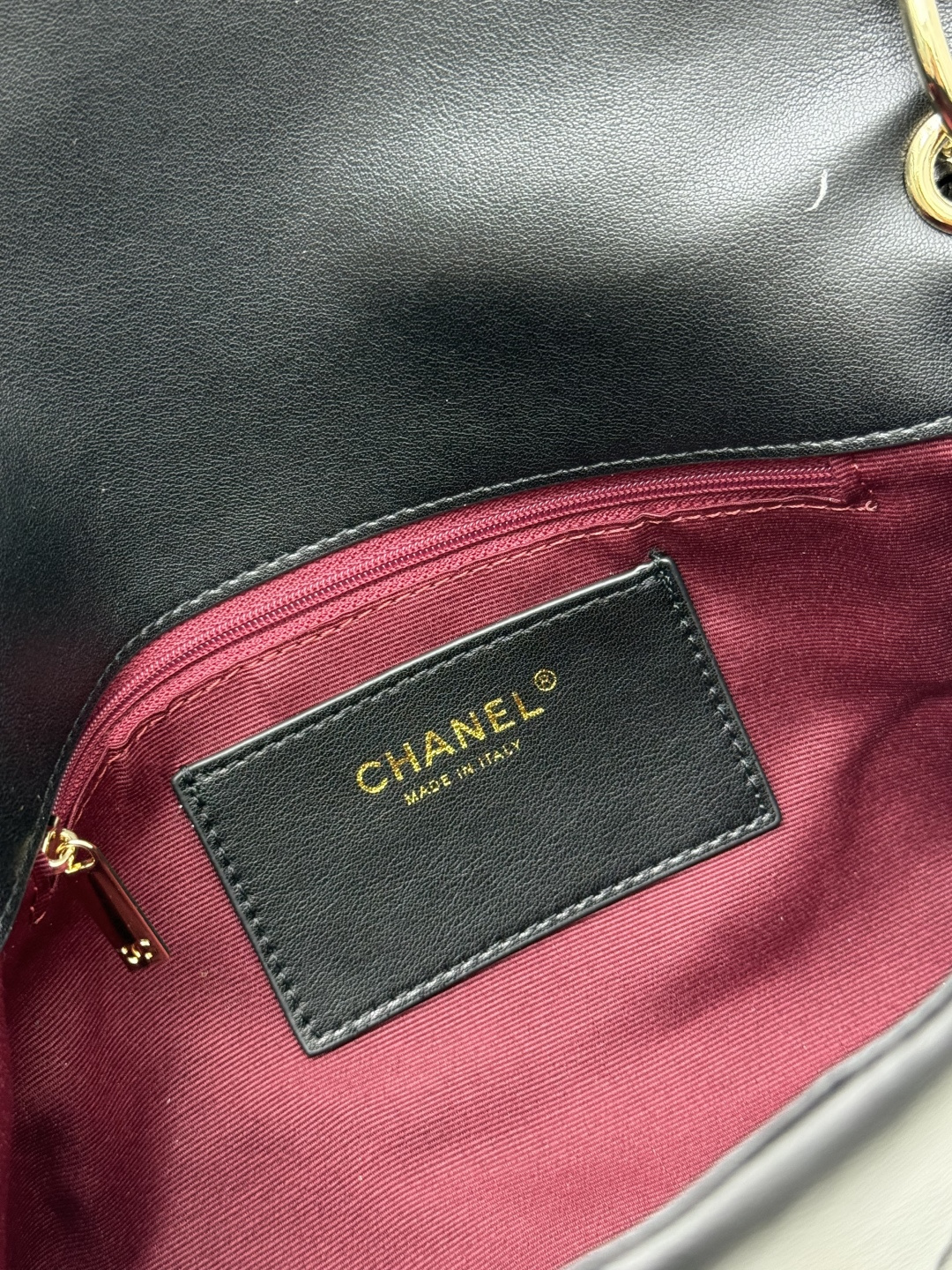 Chanel Large Flap Bag - Image 8