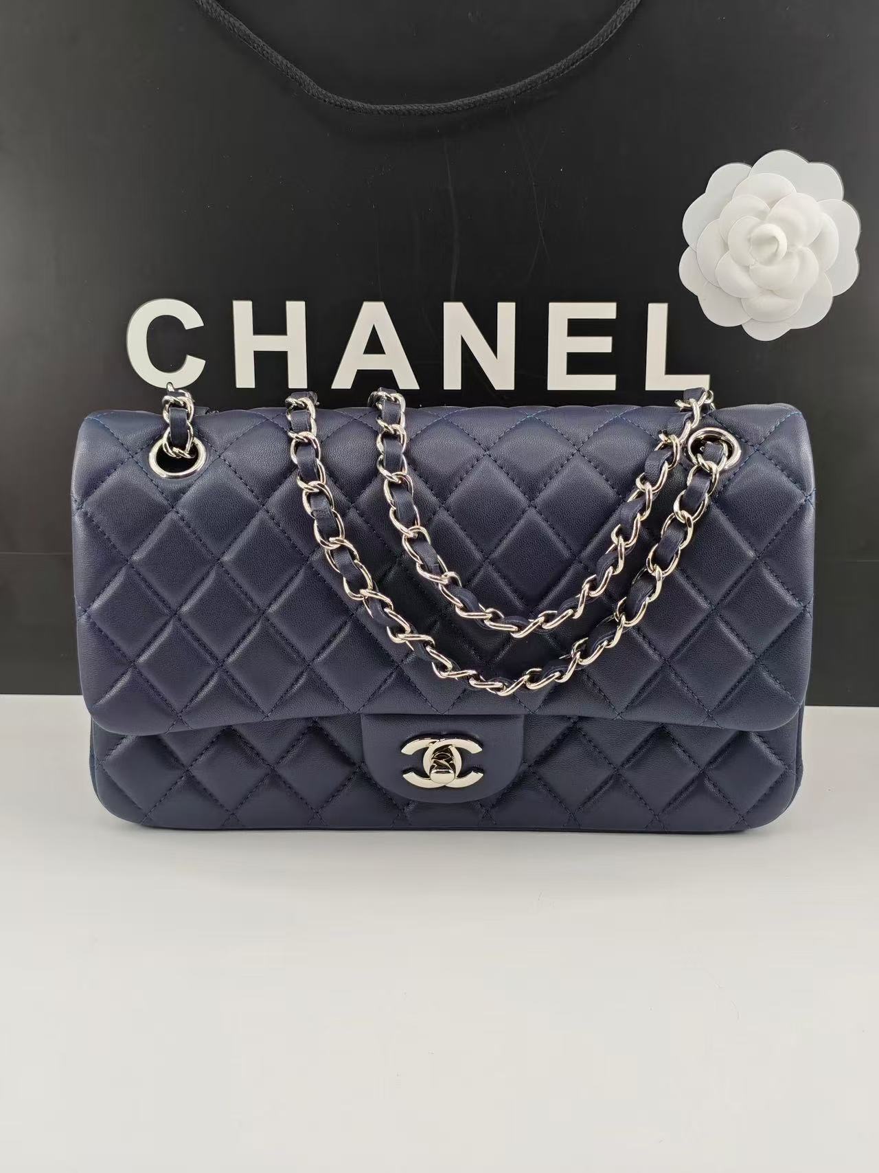 Chanel CF 25CM Medium Bag - Image 1