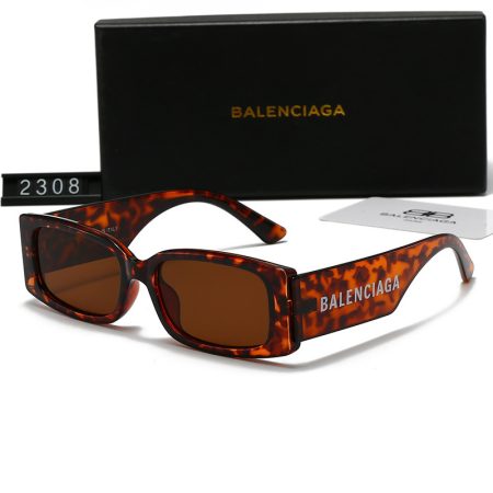 Balenciaga Fashionable Sunglasses - Image 5