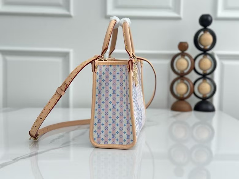 LV OnTheGo Small Handbag - Image 8
