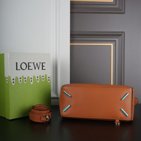 LOEWE Puzzle Bag - Image 6