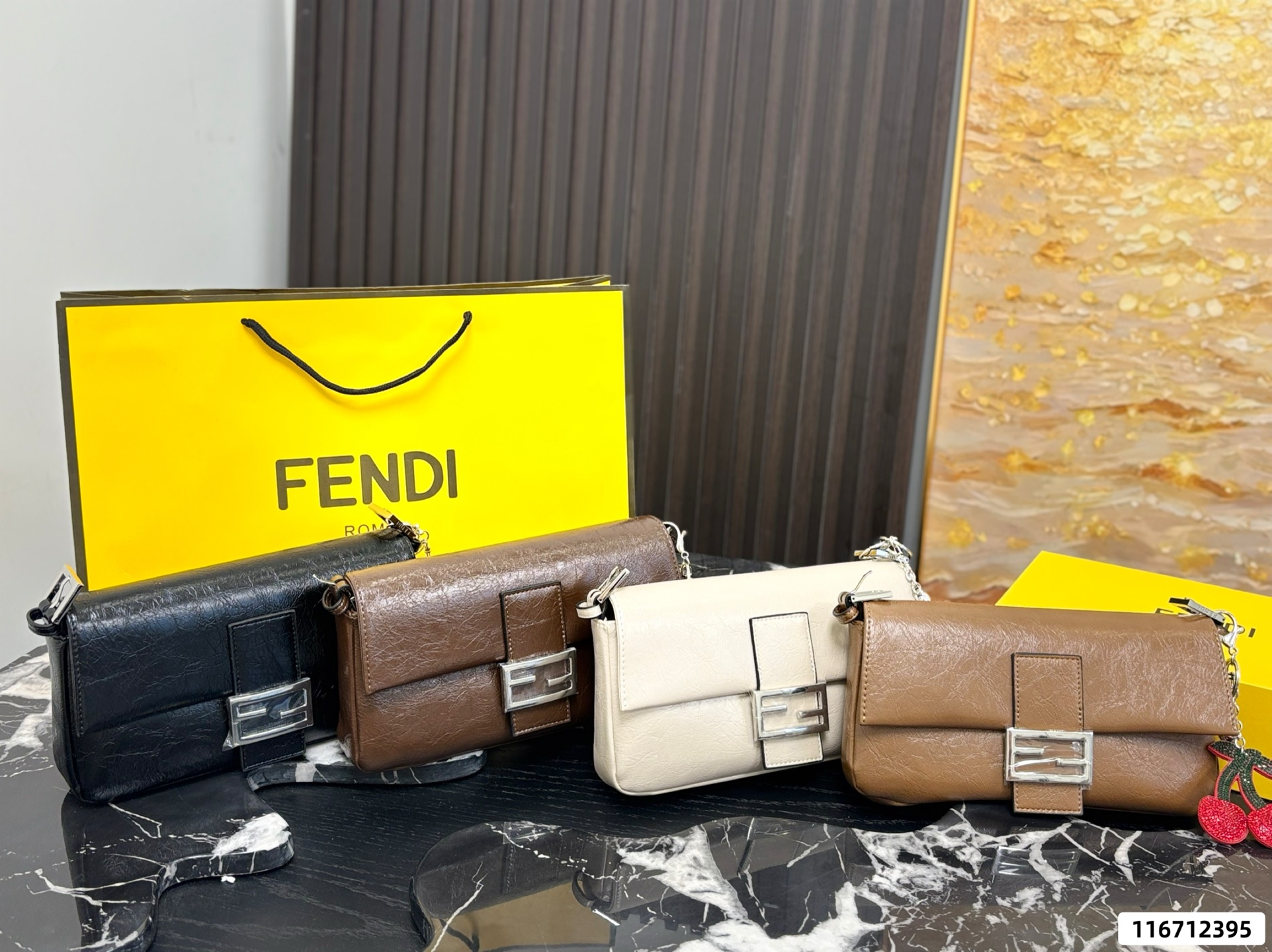 Fendi Baguette Underarm Bag - Image 2