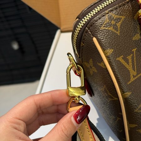 LV Bag - Image 5
