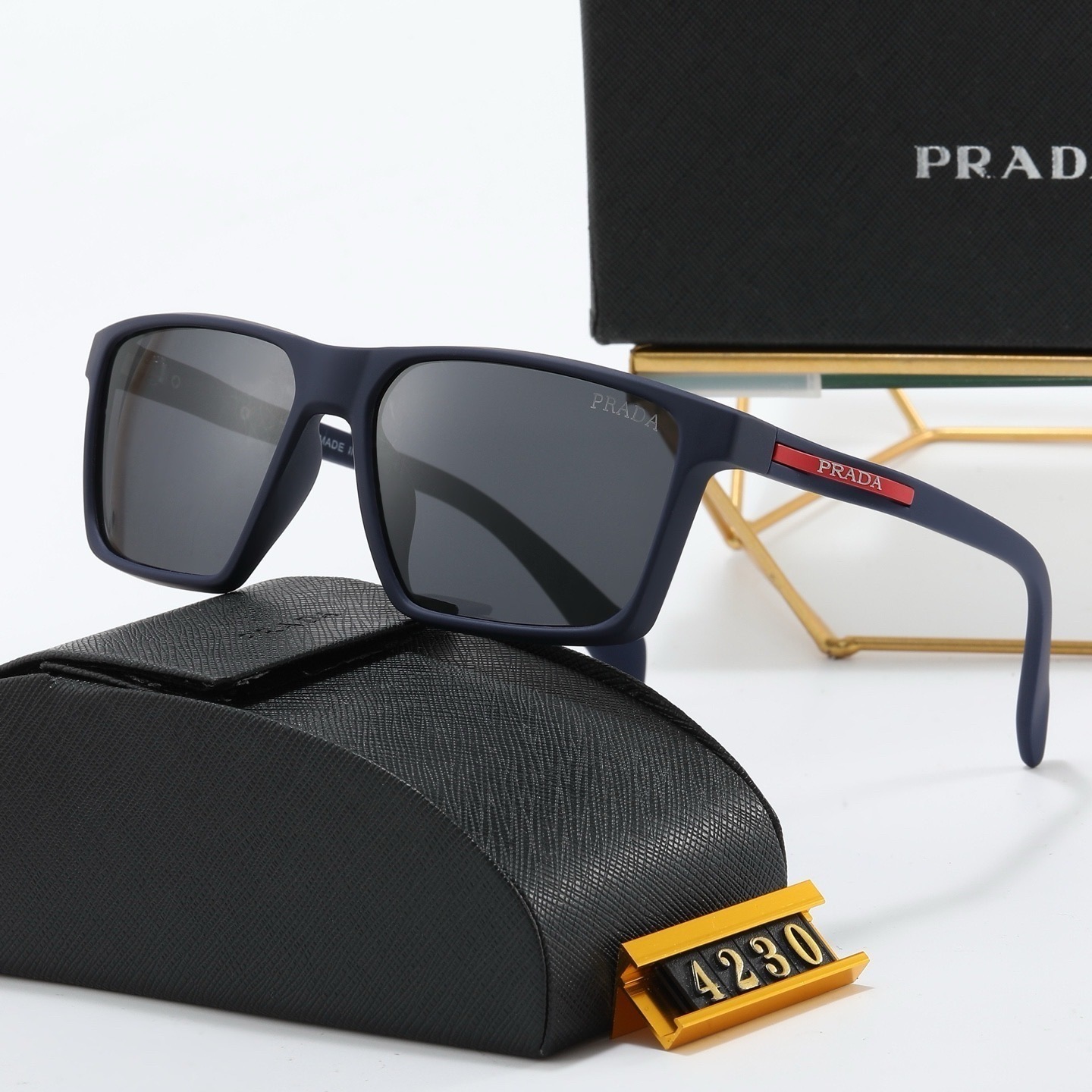 Prada Fashionable Sunglasses - Image 4