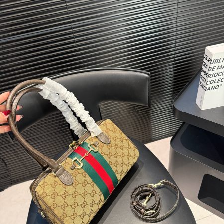 Gucci Handle Bag - Image 5