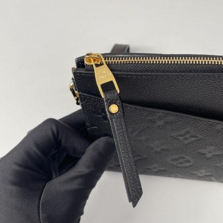 LV Daily Pouch Monogram Empreinte Pochette Mélanie MM Black - Image 7
